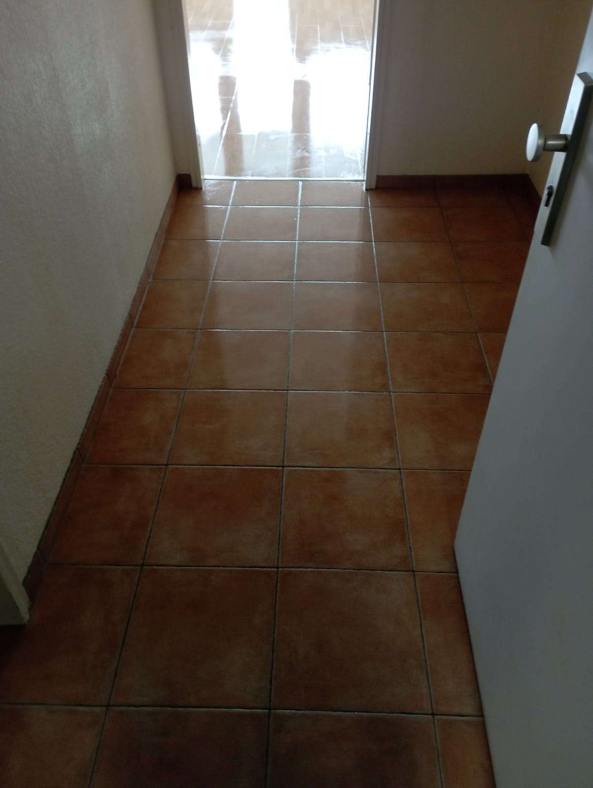 1-Zimmer Wohnung im 7. OG in Offenbach Stadtmitte (renovierungsbedürftig), Offenbach am Main – Bild 2