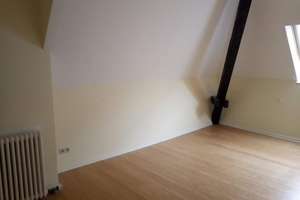 Helle, freundliche Dachgeschoß- Wohnung 2 ZKB – Göggingerstr 31, 86159 Antonsviertel, Augsburg – Vorschaubild 9