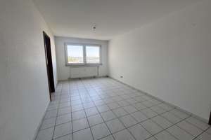 Wohnkomfort mit Ausblick: Gepflegte 4-Zimmer-Wohnung mit Balkon – 70499 Giebel, Stuttgart – Vorschaubild 9
