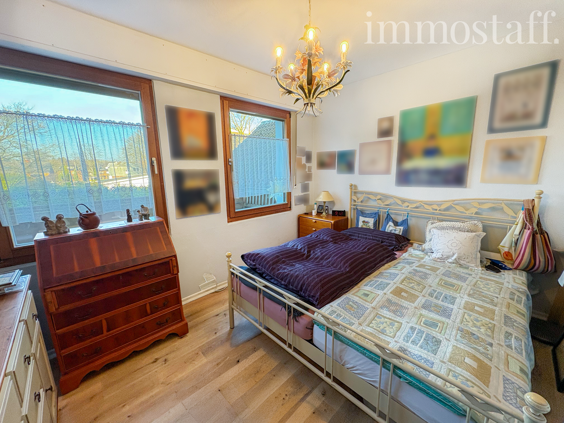 Immobilie in Bottrop - FREISTEHEND & RUHIG: Zweifamilienhaus mit 3 Garagen in idyllischer Sackgassenlage zu verkaufen. - Bild 0