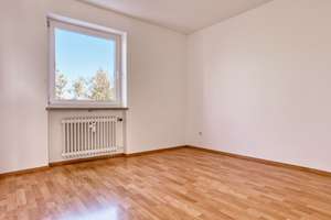 ZUM SOFORTIGEN EIGENBEZUG – 3-Zimmer-Wohnung am Pasinger Stadtpark