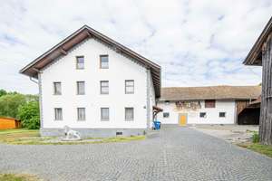 Charmantes Bauernhaus mit vielfältigen Nutzungsmöglichkeiten – Die vollständige Adresse der Immobilie erhältst du vom Anbieter., 93437 Furth im Wald – Vorschaubild 5