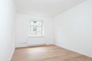 Großzügige 3-Zimmer-Altbauwohnung – hochwertig komplettsaniert – Die vollständige Adresse der Immobilie erhältst du vom Anbieter., 9126 Lutherviertel, Chemnitz – Vorschaubild 5