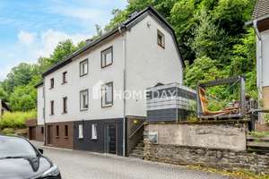 Modernisierte Doppelhaushälfte in Hanglage mit großer Terrasse und Garten – Die vollständige Adresse der Immobilie erhältst du vom Anbieter., 58091 Dahl, Hagen – Vorschaubild 1