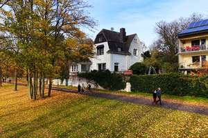 Exklusive Villa in Bonn mit einzigartiger Lage am Rhein und Ausbaupotenzial! – Die vollständige Adresse der Immobilie erhältst du vom Anbieter., 53227 Oberkassel, Bonn – Vorschaubild 1