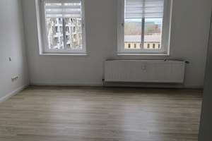 Helle 3,5-Zimmer-360° Ansicht- Balkon-Altstadt – Erzbergerstraße 13, 39104 Altstadt, Magdeburg – Vorschaubild 7