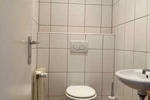 Moderne 3-Zimmer-Wohnung mit Balkon in ruhiger Lage von Bochum – mit Einbauküche! – Alleestraße 65, 44793 Kruppwerke, Bochum – Vorschaubild 8