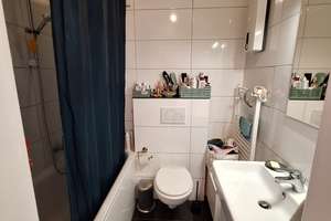 Düsseldorf-City: Gepflegtes Mehrfamilienhaus in ruhiger,  zentraler Lage – Die vollständige Adresse der Immobilie erhältst du vom Anbieter., 40211 Stadtmitte, Düsseldorf – Vorschaubild 19