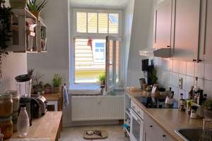 * schöne 3 -Zimmer-Wohnung im Mansardgeschoss in zentraler Lage * – Die vollständige Adresse der Immobilie erhältst du vom Anbieter., 1277 Striesen-Ost, Dresden – Vorschaubild 2