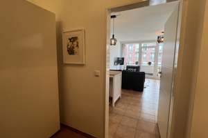 Oberkassel: charmantes 1-Zimmer-Apartment mit Balkon, Fußbodenheizung und Einbauküche – 40547 Oberkassel, Düsseldorf – Vorschaubild 10