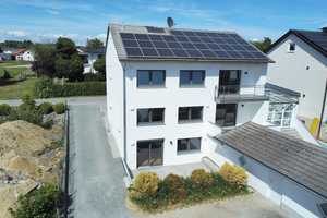Mehrfamilienhaus in Großköllnbach - Nutzen Sie Steuervorteile Dank neuer Abschreibungsrichtlinien  – Dingolfing-Landau (Kreis) – Vorschaubild 1