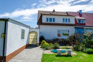 Doppelhaushälfte mit schönem Garten und Garage - ideal zur individuellen Gestaltung – Die vollständige Adresse der Immobilie erhältst du vom Anbieter., 92237 Sulzbach-Rosenberg – Vorschaubild 5