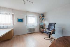 Sehr gepflegtes Reiheneckhaus, mit kleinem Garten u Stellplatz – Korber Strasse 27, 71334 Waiblingen – Vorschaubild 17