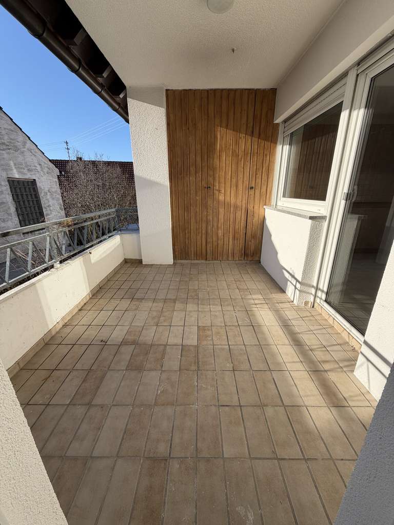 Immobilie in Gosheim - Komfortabel wohnen: 4-Zimmer-Wohnung mit neuer Einbauküche - Bild 4