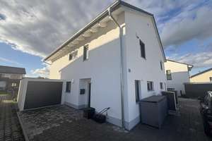 SOFORT BEZIEHBAR!!! DHH in KfW-40-Plus (!) Energiestandard - hell und großzügig mit 2 Bädern – Die vollständige Adresse der Immobilie erhältst du vom Anbieter., 85459 Berglern – Vorschaubild 19