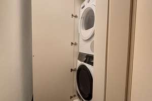 Hochwertig eingerichtete Designwohnung mit großem Balkon in Bestlage Berlin-Friedrichshain – Die vollständige Adresse der Immobilie erhältst du vom Anbieter., 10247 Friedrichshain, Berlin – Vorschaubild 17