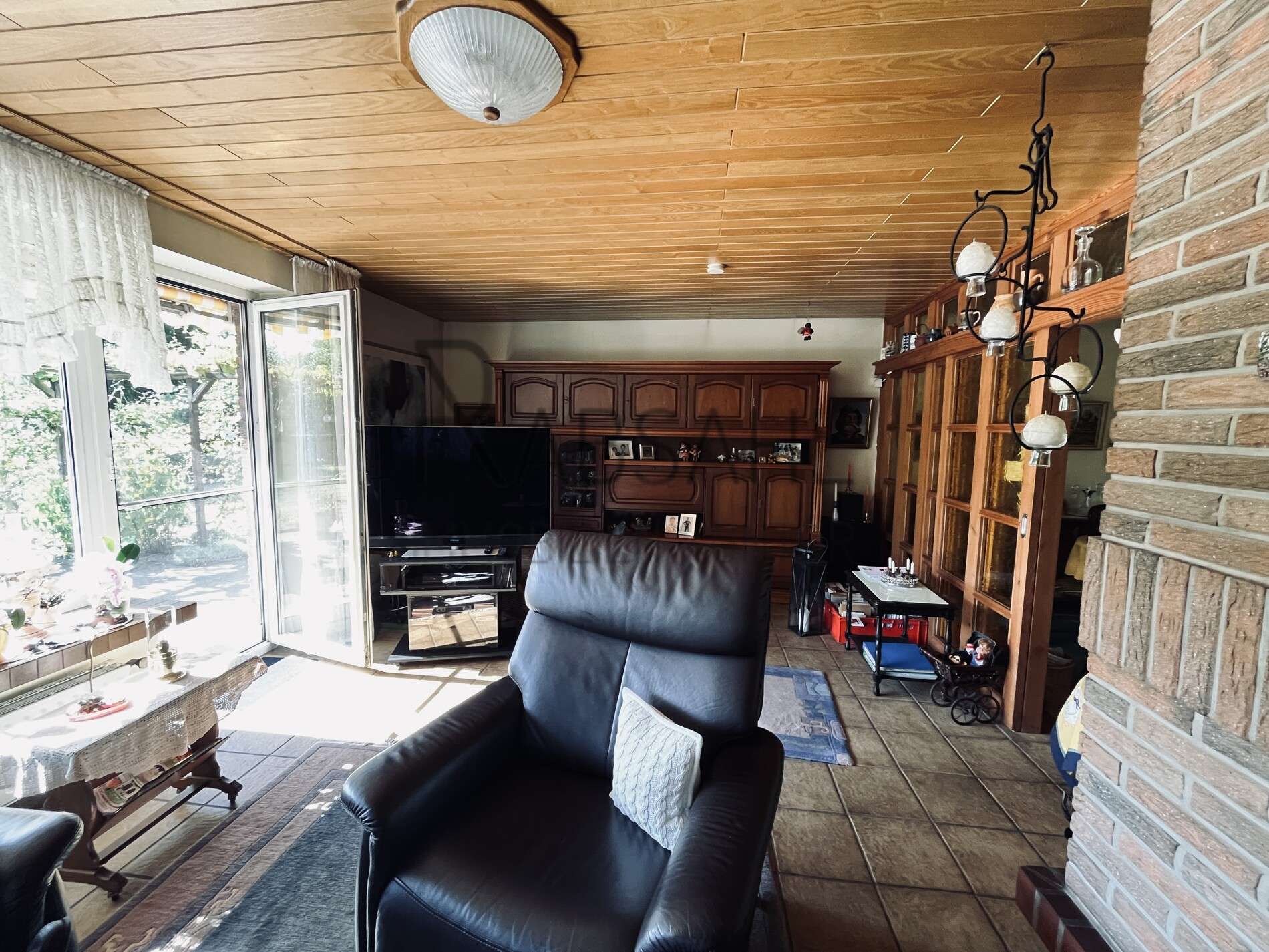 Immobilie in Hittbergen - Kleines Einfamilienhaus mit wundervollem Garten in Feldrandlage von Hittbergen - Bild 1