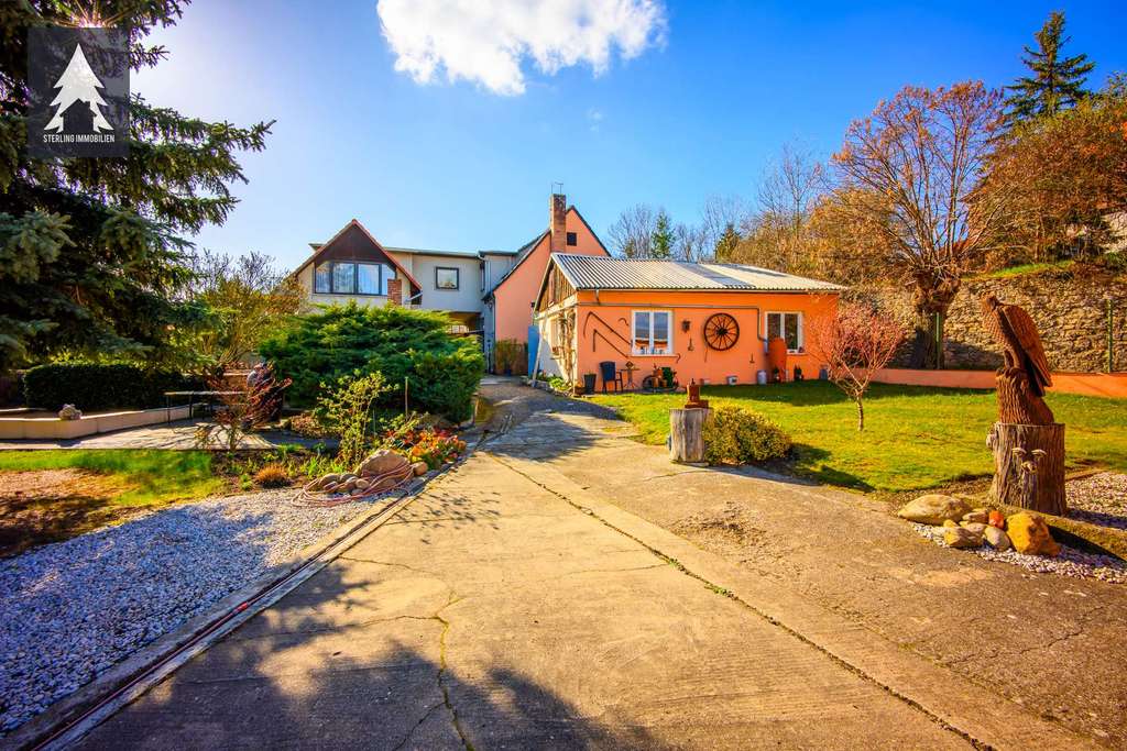 Immobilie in Falkenstein/Harz - Wo fangen wir nur an? Bach? Pool? Mehrere Werkstätte und Garagen? Wohnen auf 2 Ebenen? Harzig? - Bild 4