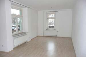 +++ 3 Zimmer Hochparterre Wohnung mit Balkon und Stellplatz +++ – Franz-Mehring-Straße 40, 8058 Pölbitz, Zwickau – Vorschaubild 4