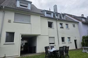Mehrfamilienhaus mit 6 Wohnungen - langfristige Kapitalanlage – Amstetter Straße 29 a + b, 70329 Hedelfingen (Ortsteil), Stuttgart – Vorschaubild 2