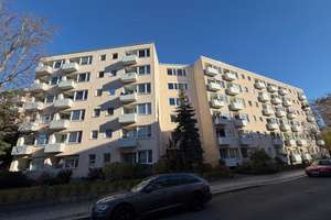 Charlottenburg! Attraktive 3-Zimmer-Wohnung mit schönem Balkon in sehr ruhiger Grünlage – Loschmidtstr. 18, 10587 Charlottenburg, Berlin – Vorschaubild 3