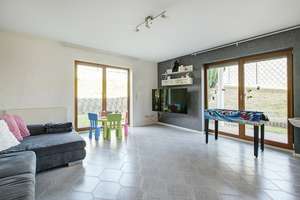 Geräumiges Einfamilienhaus mit traumhafter Dachterrasse! – Die vollständige Adresse der Immobilie erhältst du vom Anbieter., 56307 Dürrholz – Vorschaubild 6