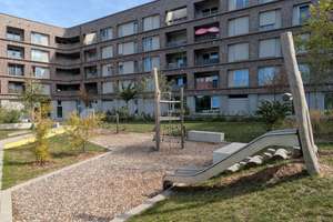 Exklusive 4-Zimmer-Wohnung mit Dachterrasse und Loggia am Spinellipark