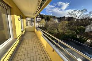 Helle 3,5-Zimmer Wohnung im 3. OG mit Balkon in Stuttgart West - Haustier willkommen