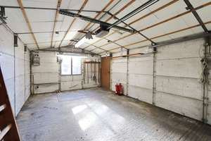 Property thumbnail 26