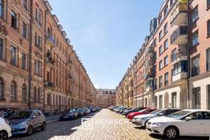 Denkmalgeschütztes Altbau-Maisonette: Großzügig wohnen über zwei Etagen mit Innenhofgarten – Die vollständige Adresse der Immobilie erhältst du vom Anbieter., 1307 Johannstadt-Nord, Dresden – Vorschaubild 2