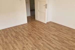 Großzügige 7-Zimmer-Erdgeschosswohnung mit Renovierungsbonus – Viel Platz für Ihre Ideen! – Gertrudenstraße 4, 38259 Salzgitter-Bad, Salzgitter – Vorschaubild 4