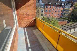 Renovierte, helle 2-Zimmer-Wohnung mit Balkon in Kiel-Innenstadt – Die vollständige Adresse der Immobilie erhältst du vom Anbieter., 24103 Exerzierplatz, Kiel – Vorschaubild 4