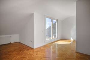 Lichtdurchflutete, charmante Dachgeschosswohnung
mit Südwest-Terrasse in sehr ruhiger und beliebter – Die vollständige Adresse der Immobilie erhältst du vom Anbieter., 52076 Kornelimünster, Aachen – Vorschaubild 2