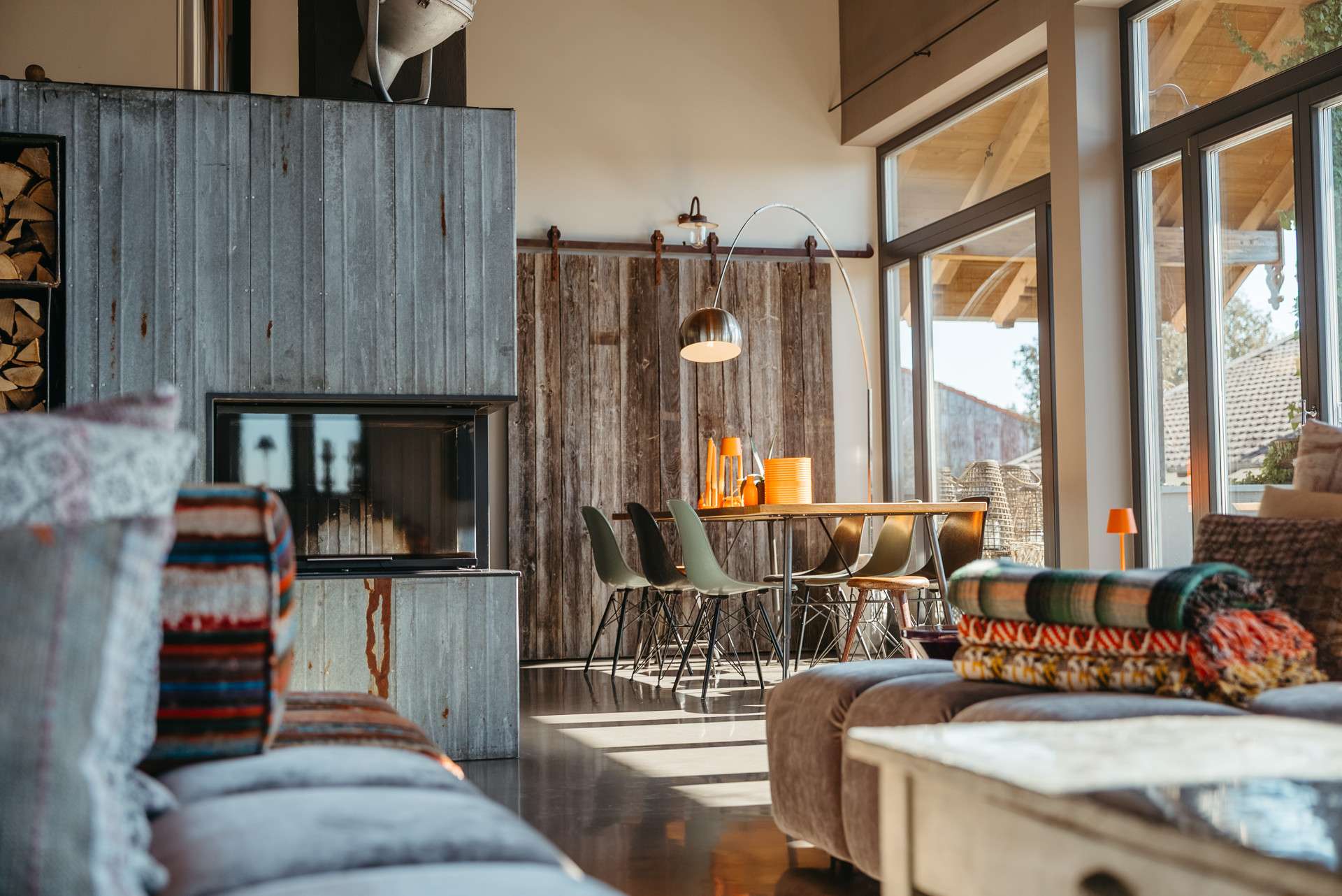 Immobilie in Chieming - Loftwohnung auf zwei Ebenen - ein Lebensgefühl, das Geschichte schreibt - Bild 4