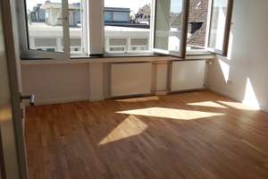 Schöne helle 1-Zimmer-Wohnung  Köln Südstadt – Karolingerring 40, 50678 Neustadt/Süd, Köln – Vorschaubild 1