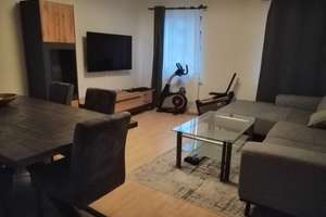 Wundervoll großzügig geschnittene Wohnung in Top Lage