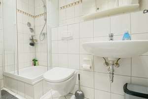 Möblierte 2-Zimmerwohnung in Hannover List inkl. Strom u.  Internet (Wohnen auf Zeit) – Die vollständige Adresse der Immobilie erhältst du vom Anbieter., 30161 List, Hannover – Vorschaubild 6