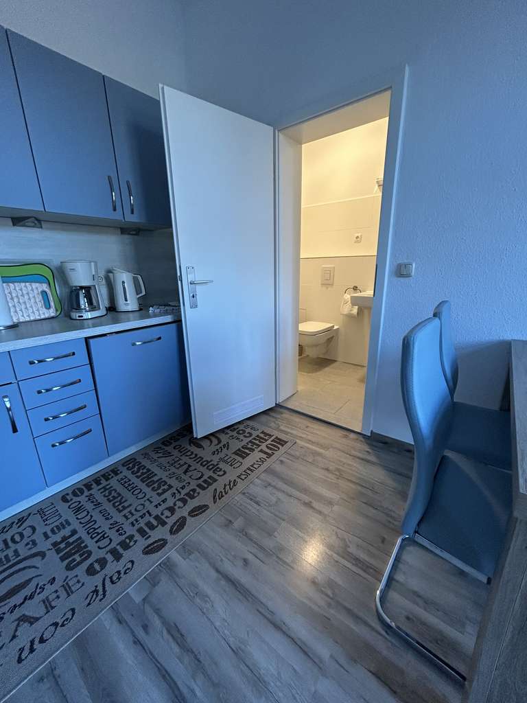 Immobilie in Stechlin - 2-Zimmer Eigentumswohnung und Ferienimmobile umgeben von zauberhafter Natur und Seen - Bild 2