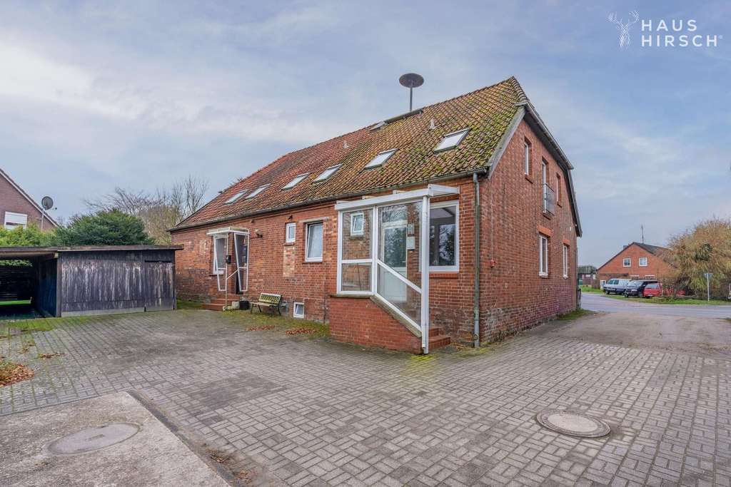 Immobilie in Stockelsdorf - Investoren aufgepasst! - Spannendes Mehrfamilienhaus mit Entwicklungspotential - Bild 3