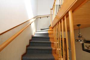 Zweifamilienhaus mit großzügigem Grundstück und Entwicklungspotential in Frankfurt-Harheim – 60437 Harheim, Frankfurt am Main – Vorschaubild 14