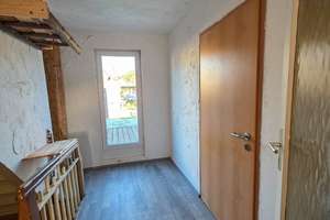Kauf günstiger als Miete - Einfamilienhaus zentraler Lage von Raschau – Die vollständige Adresse der Immobilie erhältst du vom Anbieter., 8352 Raschau-Markersbach – Vorschaubild 8