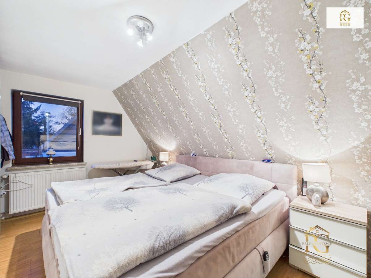 Immobilie in Schiffdorf - Generationenhaus - modernisiert - in toller ruhiger Lage nah an Bremerhaven - Bild 0