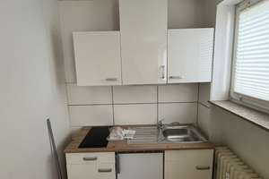Studentenwohnung mit neuer Pantryküche zu vermieten(Whg.5)