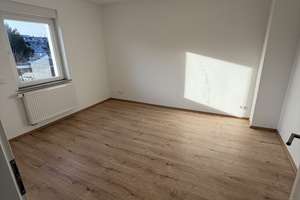 Kernsaniertes Haus mit neuer Küche und großem Garten – Burggrafenstraße 46, 45139 Ostviertel, Essen – Vorschaubild 8