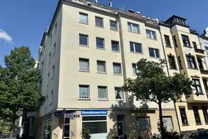 Zentrale Dachterrassenwohnung mit Zukunftspotenzial: Eigennutz ab 2034 möglich