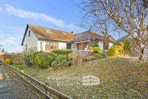 Hameln-Ohrberg | Einfamilienhaus auf Erbpachtgrundstück mit viel Potenzial! – Die vollständige Adresse der Immobilie erhältst du vom Anbieter., 31789 Hameln – Vorschaubild 2