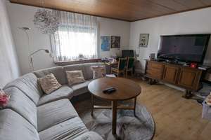 Zweifamilienhaus in guter Wohnlage in Uhingen mit viel Potential, Anbau und neuwertiger Doppelgarage – Die vollständige Adresse der Immobilie erhältst du vom Anbieter., 73066 Uhingen – Vorschaubild 7