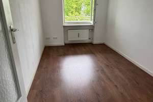 Schöne 2,5-Zimmer-Wohnung in Moosach auf Erbbaurecht – Donauwörtherstrasse 43, 80997 Moosach-Bahnhof, München – Vorschaubild 19