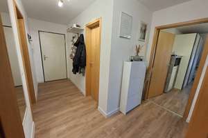 Sonnige modernisierte 2 Zimmer Dachgeschosswohnung mit Balkon, Kellerraum und TG-Stellplatz  – Am Dorfrand 50b, 38229 Gebhardshagen, Salzgitter – Vorschaubild 6