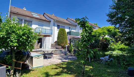 Bild von Profi Concept: Frankfurt, außergewöhnliches Reiheneckhaus in guter Lage in Dornbusch